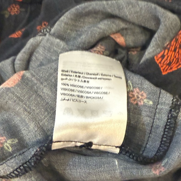 FARM Rio Anthropologie Strawberry Print Wide-Leg Pants - Picture 10 of 13